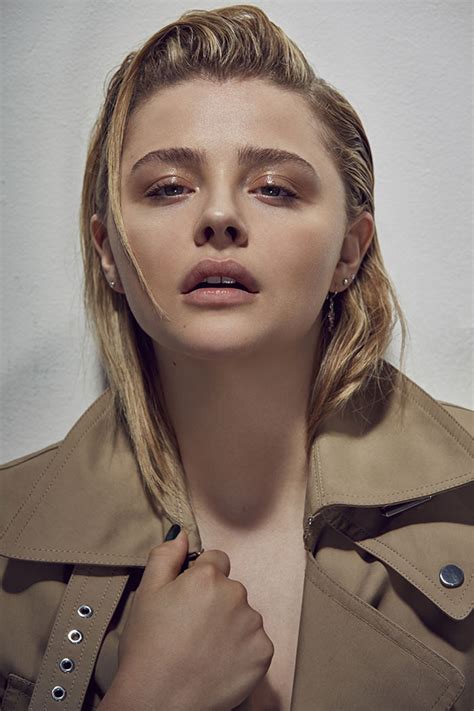 chloe grace moretz gay